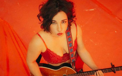 LA PERRA BLANCO PRESENTA “DEVIL IN MY BED”, SU PRIMER TEMA EN CASTELLANO Y SEGUNDO ADELANTO DE LOVERS & FEARS, SU NUEVO DISCO PRODUCIDO POR JIMMY SUTTON